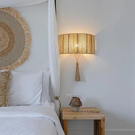 Evais Boutique & Luxury Κάρυστος