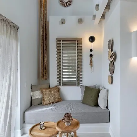 Evais Boutique & Luxury * Κάρυστος