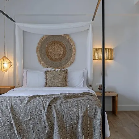 Evais Boutique & Luxury * Κάρυστος